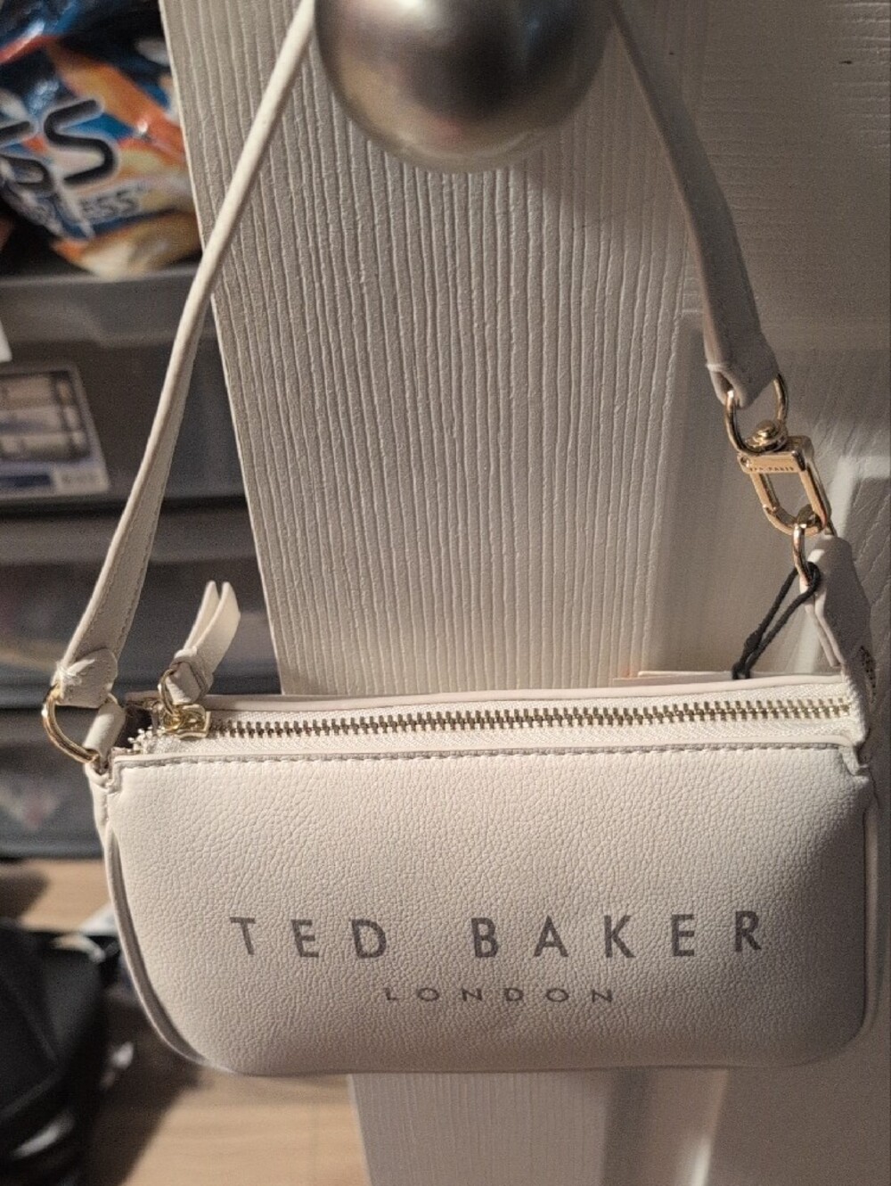 Ted Baker Cream Mini Shoulder Bag with Gold Hardware - Picture 2 of 2